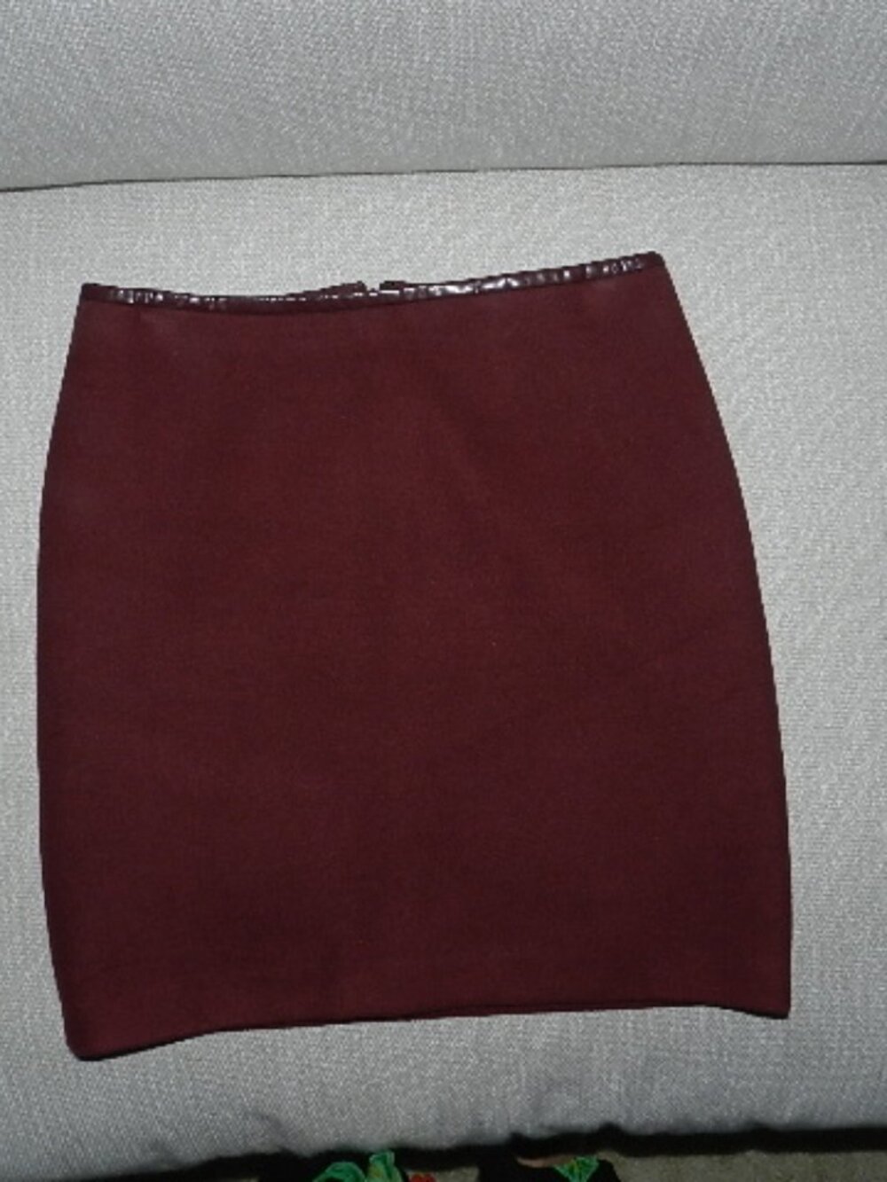 White House Black Market Deep Garnet Mini Solid Boot Skirt Size 00